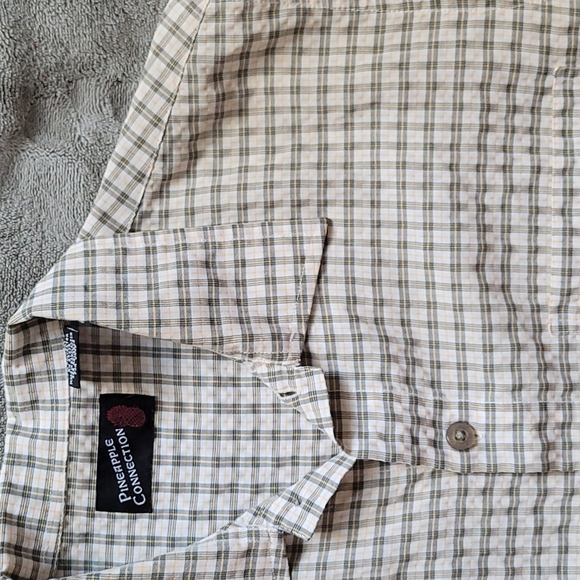 Pineapple Connection button down - Picture 2 of 2
